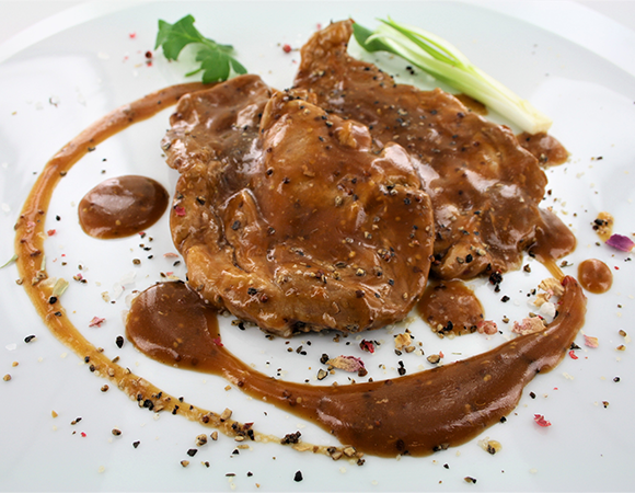 Schweinebraten in Bier-Senfsauce – deftig & aromatisch