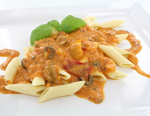 Tomatensauce Toscana – mediterrane Sauce mit Oliven & Kräutern