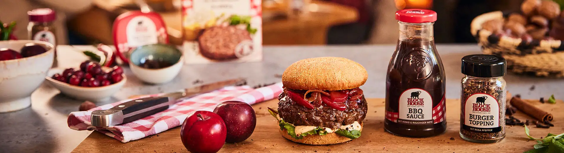 Block Burger mit BBQ Pflaumen Dip
