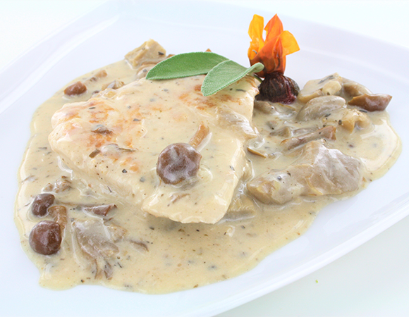 Hähnchenbrust in Pilz-Kräuterrahmsauce – fein & aromatisch