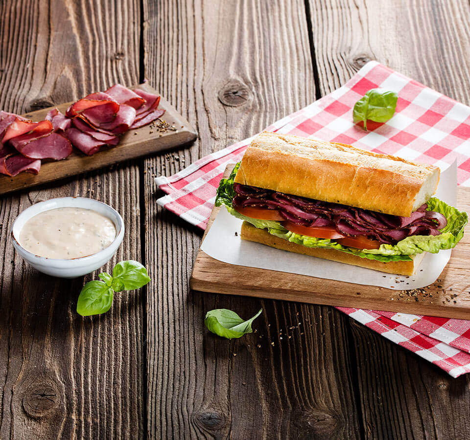 20190327_Rezepte_Dips_Burger_PastramiSandwich_960x900